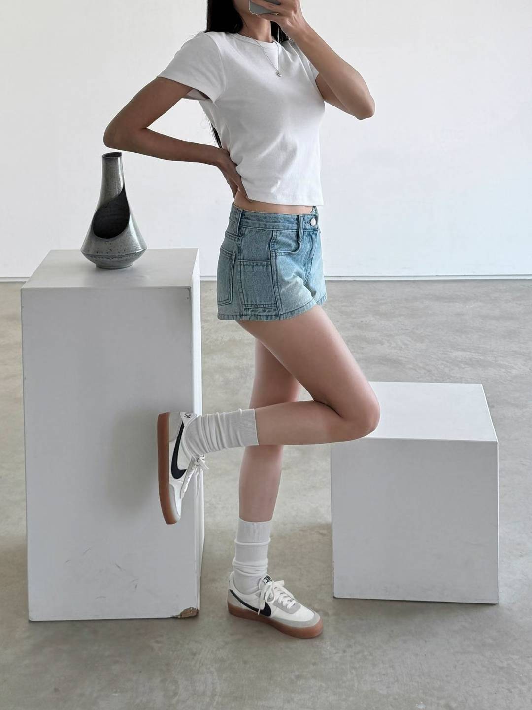 8824側豎口袋牛仔短褲