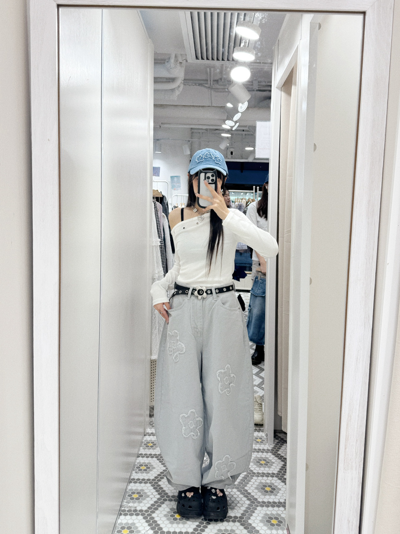 （3月韓國連線）P0218｜春夏必備花花刺繡彎刀褲⁺ 𓈒 ꒰✿꒱ #1609