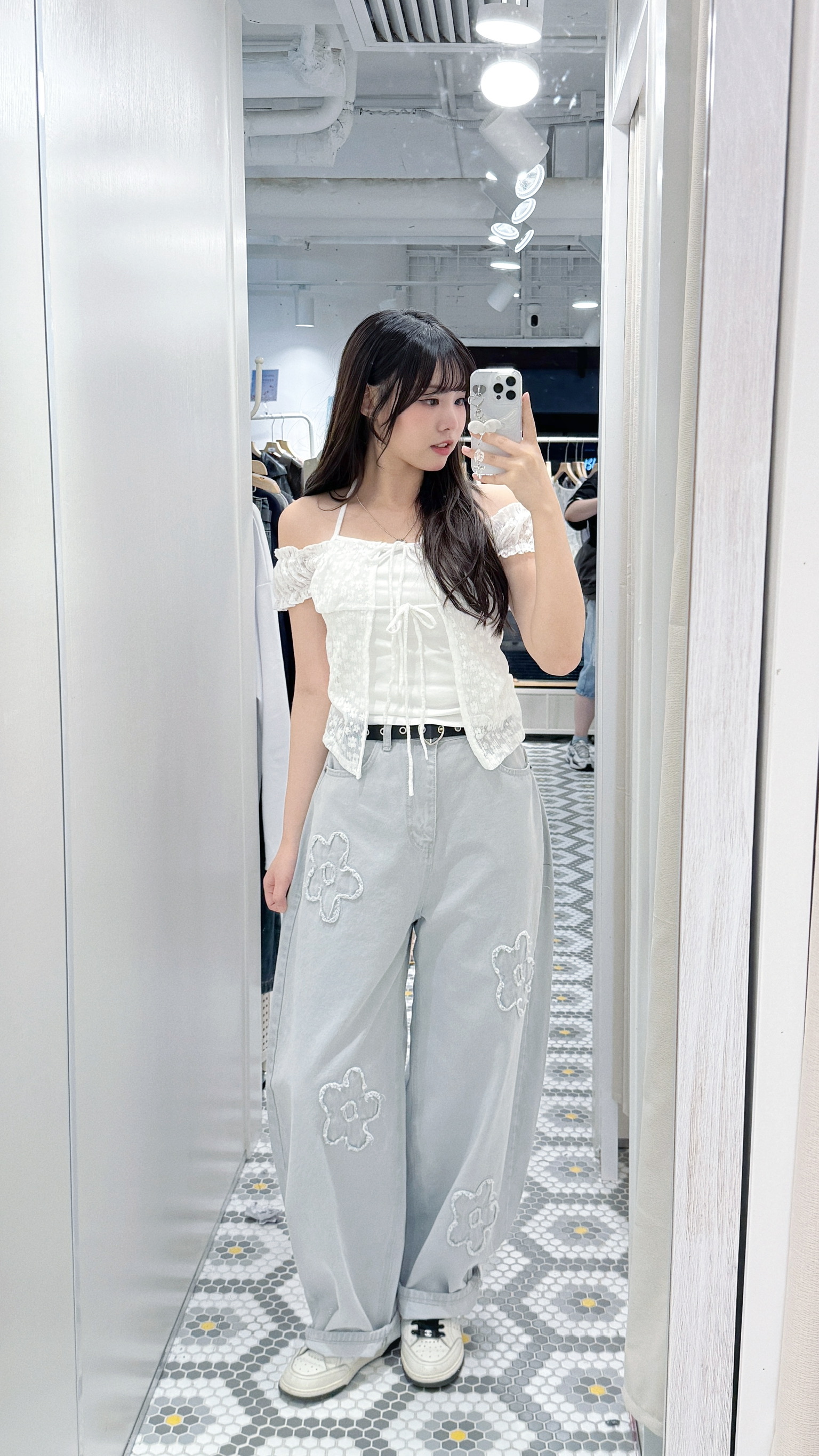 P0218｜春夏必備花花刺繡彎刀褲⁺ 𓈒 ꒰✿꒱ #1609