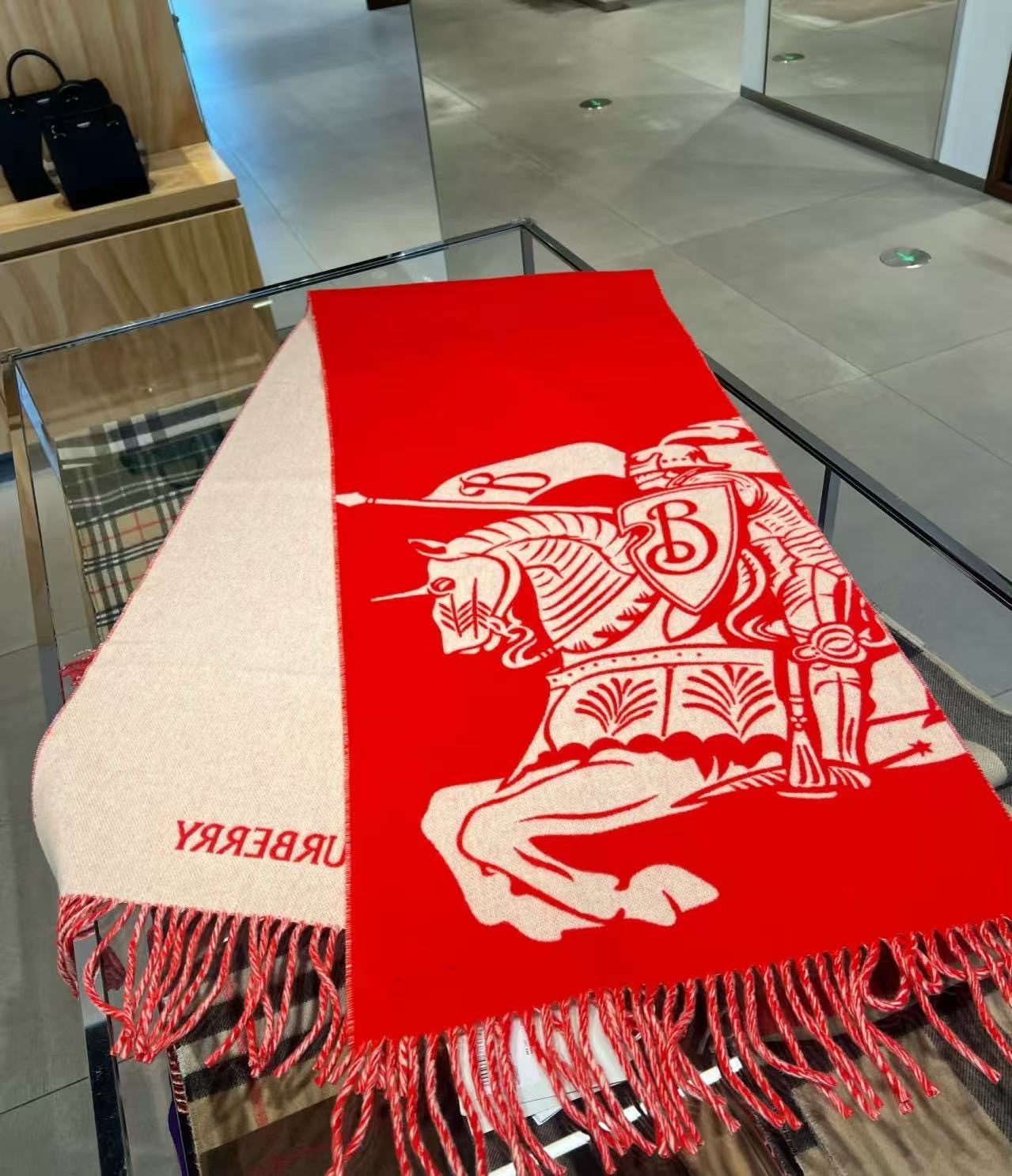 Burberry MU EKD Jacquard Cashmere Scarf Red 210*45