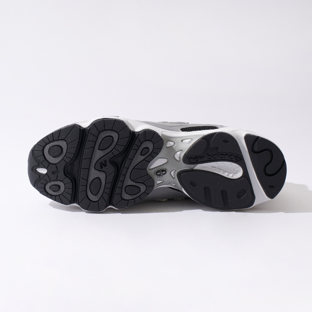 New Balance 1000系列 男鞋 女鞋 黑灰色 經典 千禧年 穿搭 緩震 運動鞋 慢跑鞋 M1000A