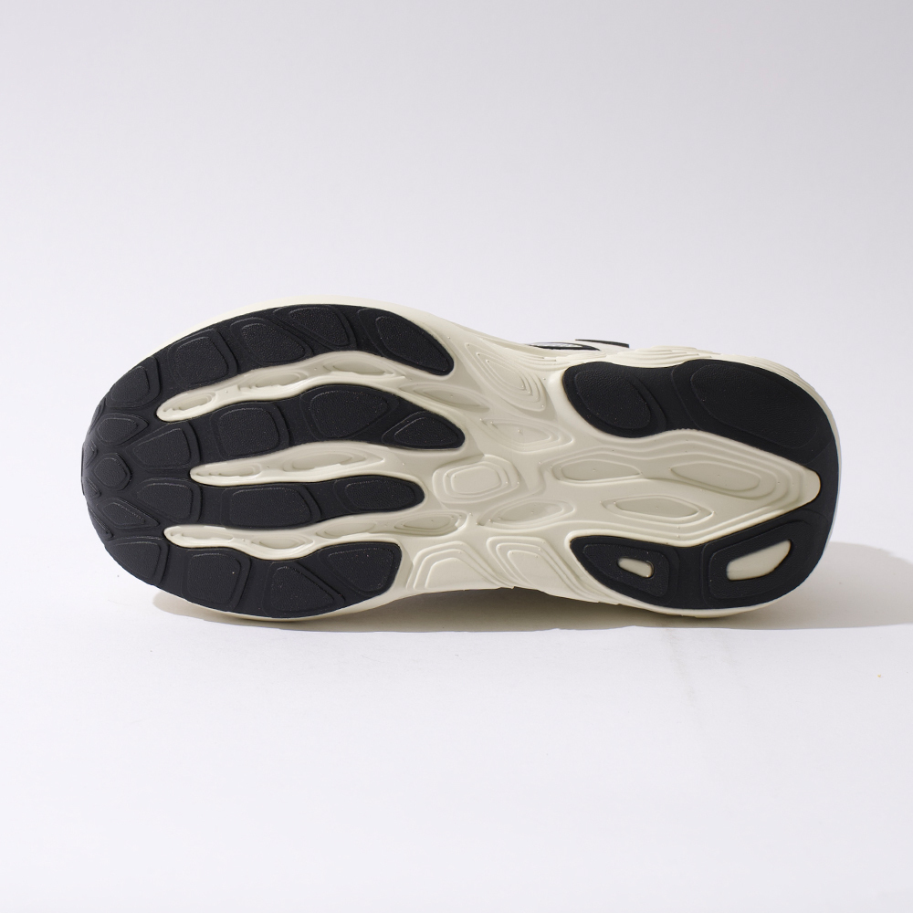 New Balance Fresh Foam 880 女鞋 杏色 寬楦 防水 緩震 運動 慢跑鞋 W880GA15