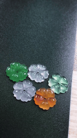 911341 翡翠富貴花一手