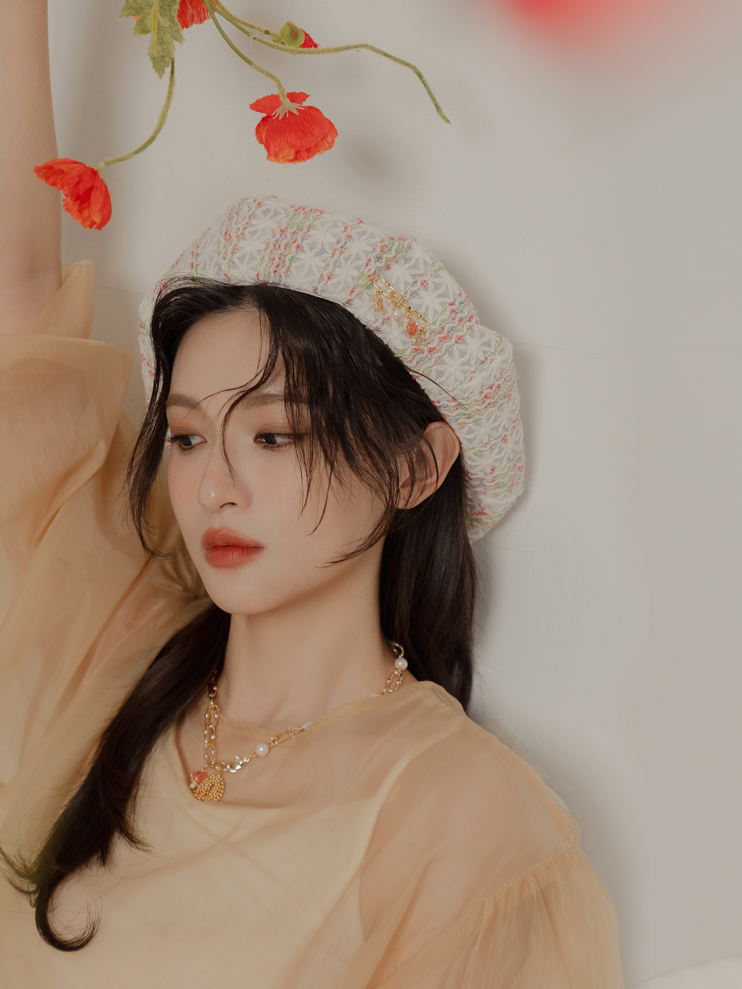 藝術油畫派。MUCHAT手作琉璃珠彩色編織貝蕾帽