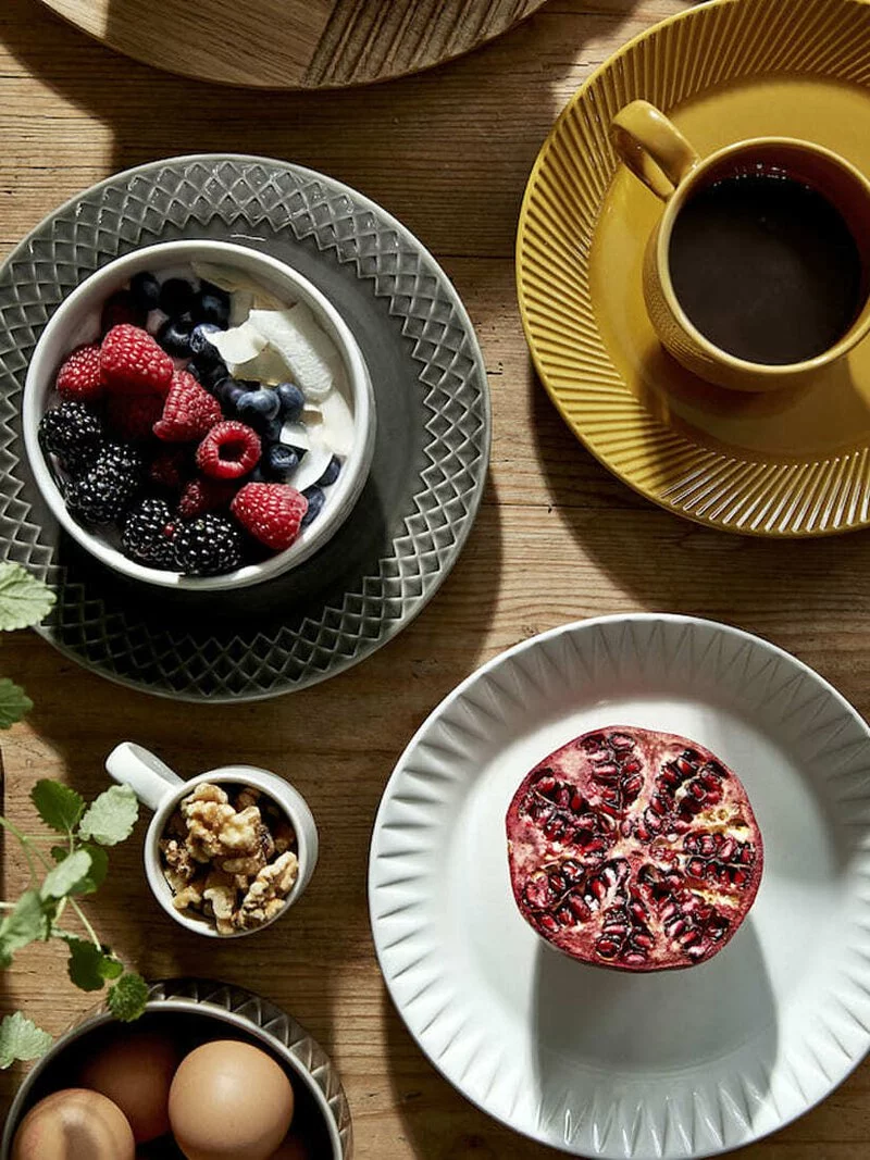 Sagaform-Coffee & More 餐盤,不論是單一色或是混色搭配,都有各自的個性與美感。