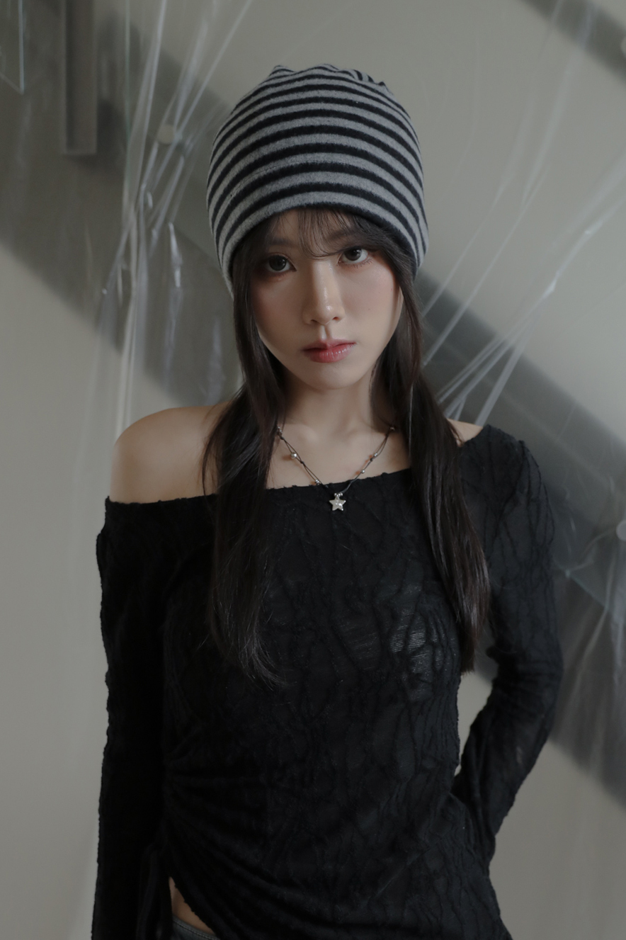 Beanie-Striped Headscarf