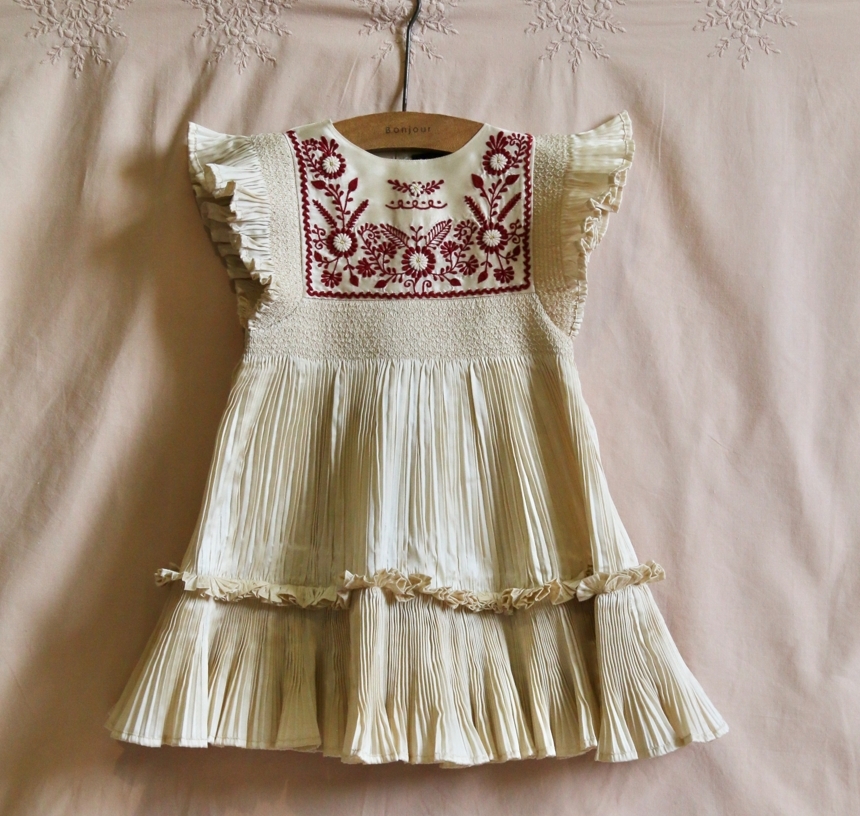BONJOUR DIARY 荷葉袖柔和百褶洋Dress pleated ivory taffetas