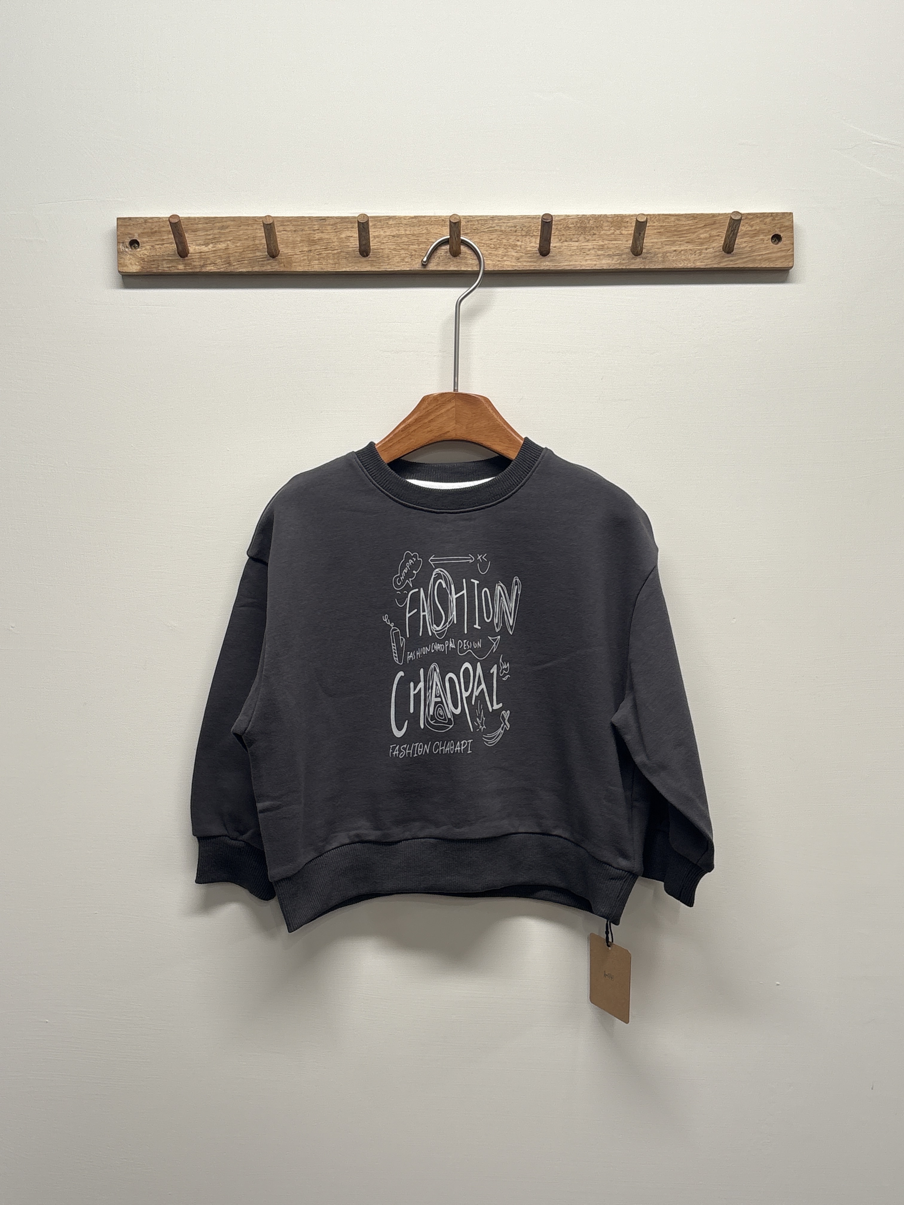 A03141質感英文字標大學T(版偏大）