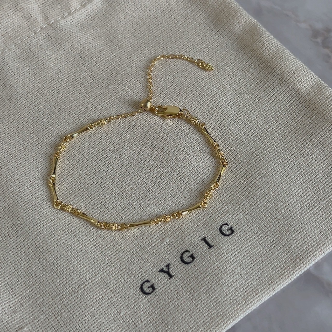 Gy’金燦燦小骨節設計感細手鍊