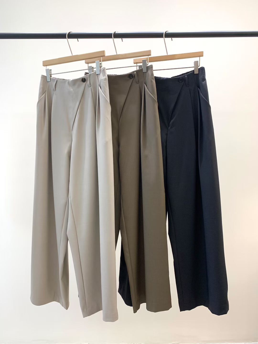 KN5001 斜切打摺長褲