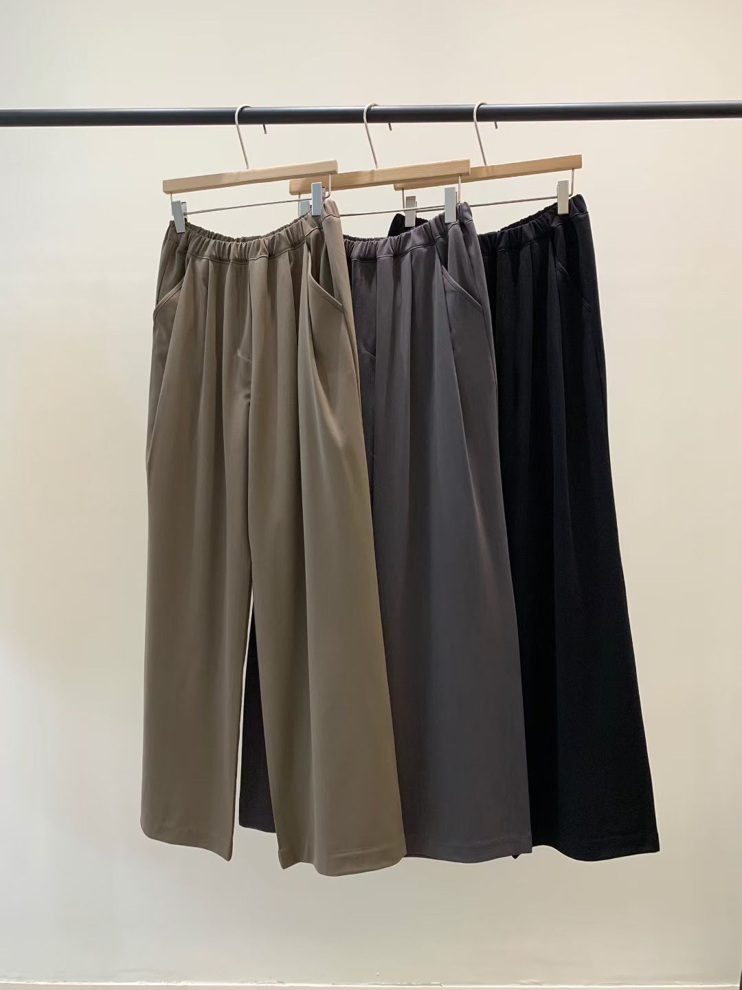 KN5004 全橡筋斜開口袋長褲