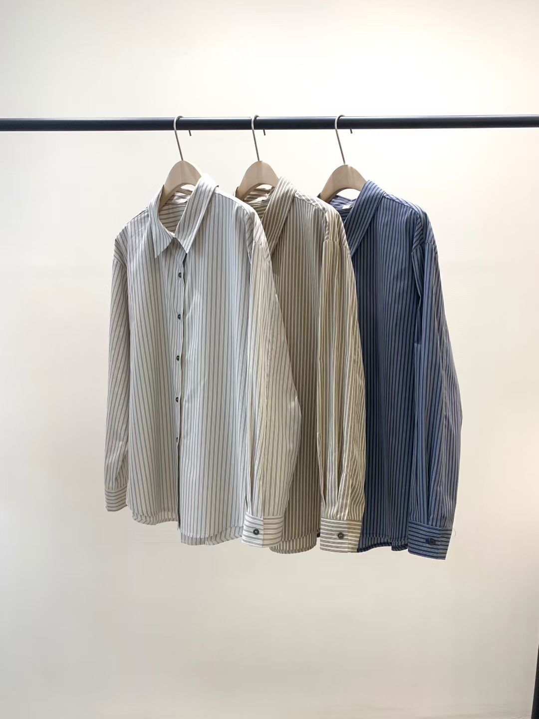 KN5005 直紋打摺袖恤衫