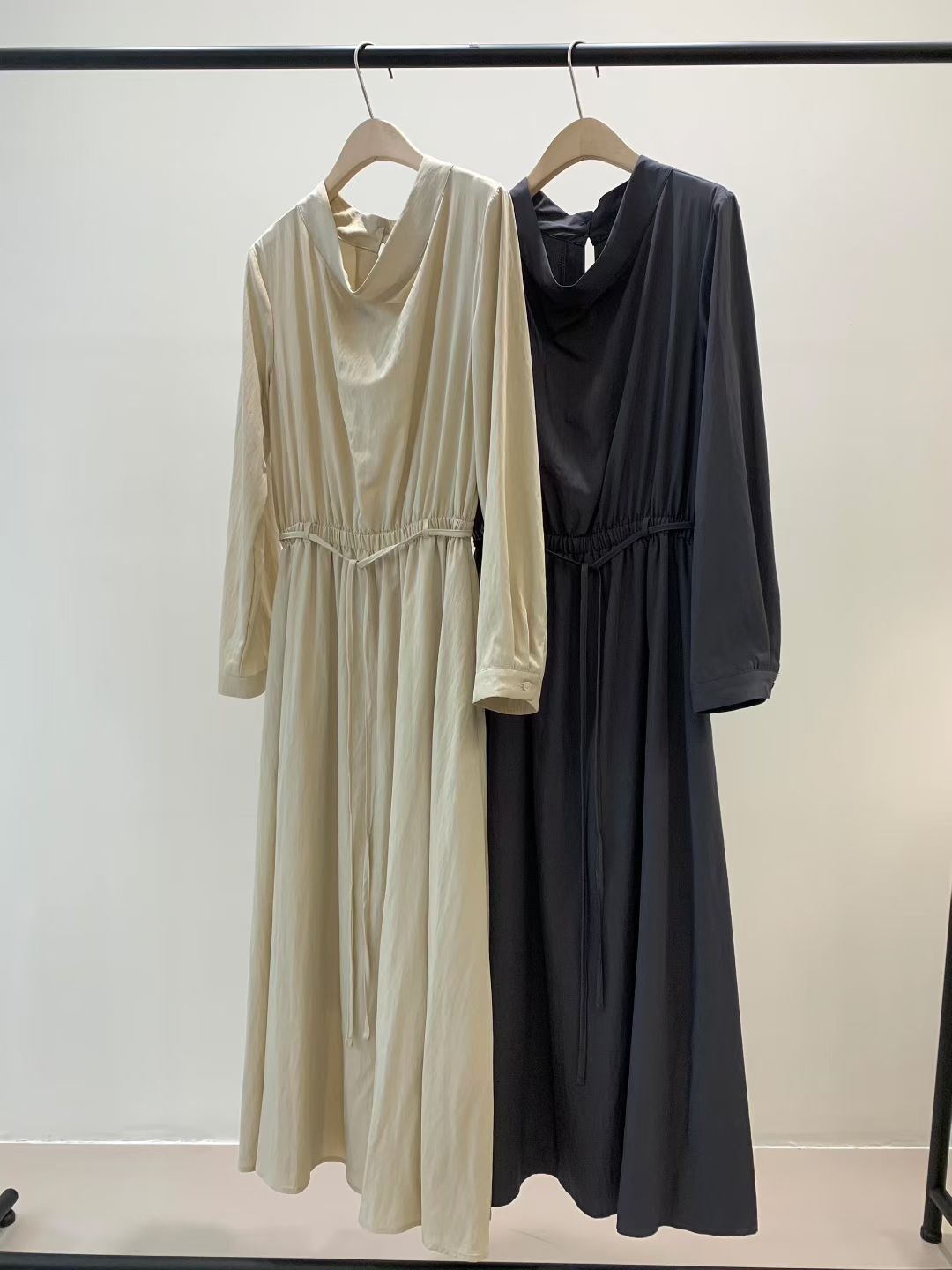 KN5009 垂墜收腰綁繩連身裙