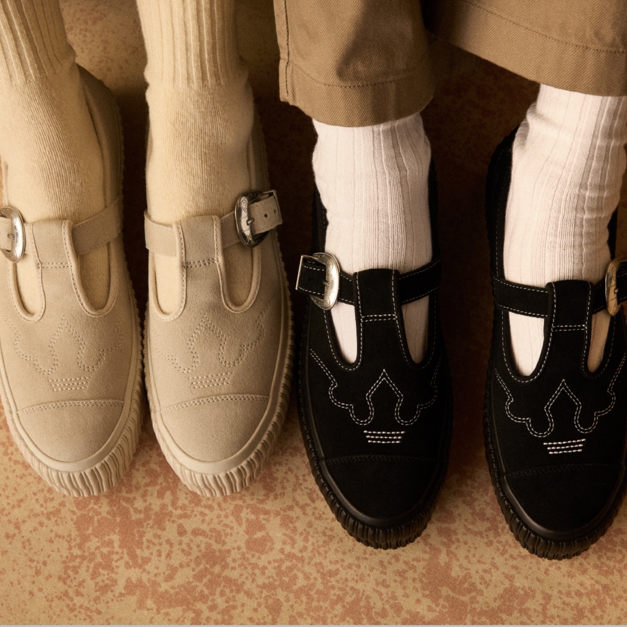 converse 麂皮小厚底瑪莉珍