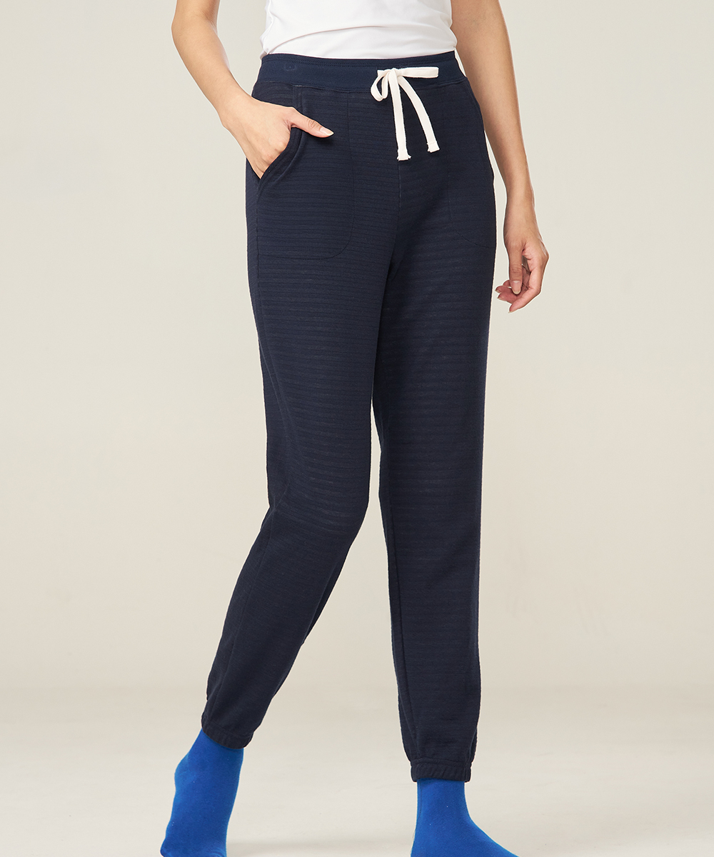 自由空間-雙層棉 女蓬鬆棉柔束口長褲 UE057124