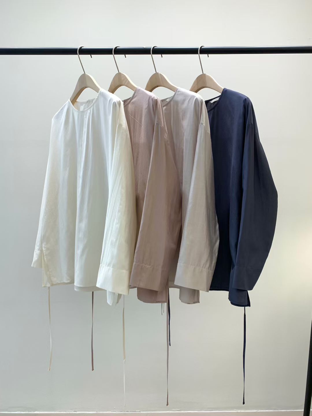 KN5017 中線綁繩上衣