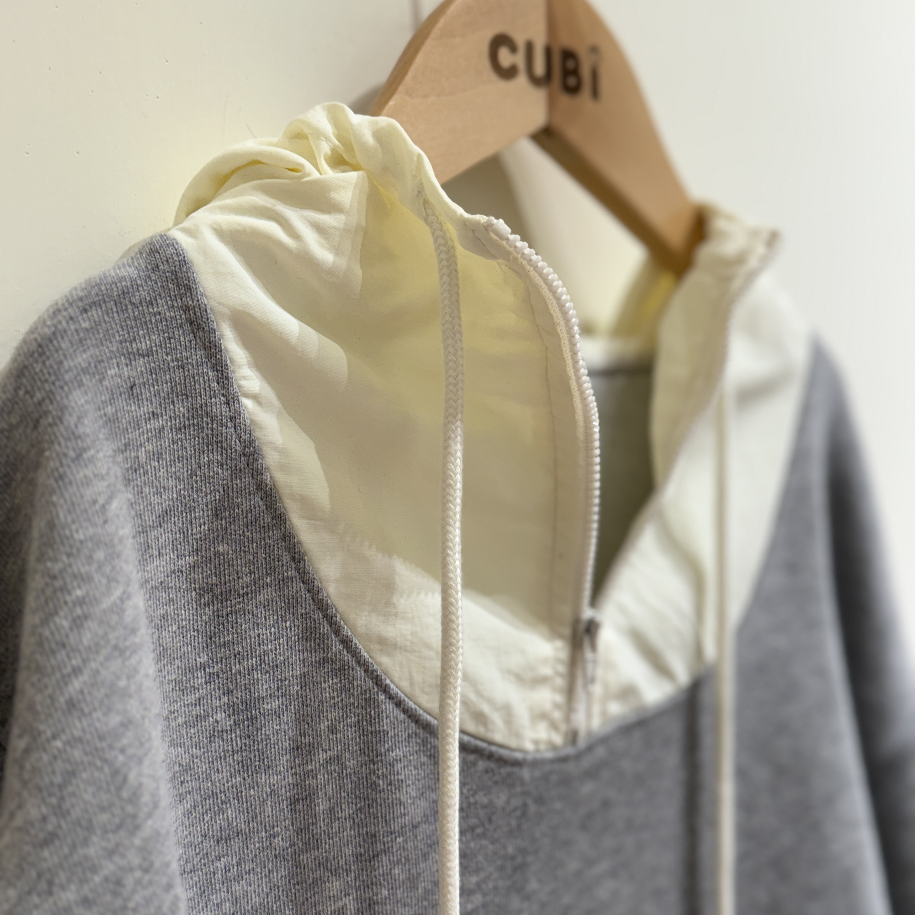 韓國 Article- 25秋 連帽拉鍊上衣