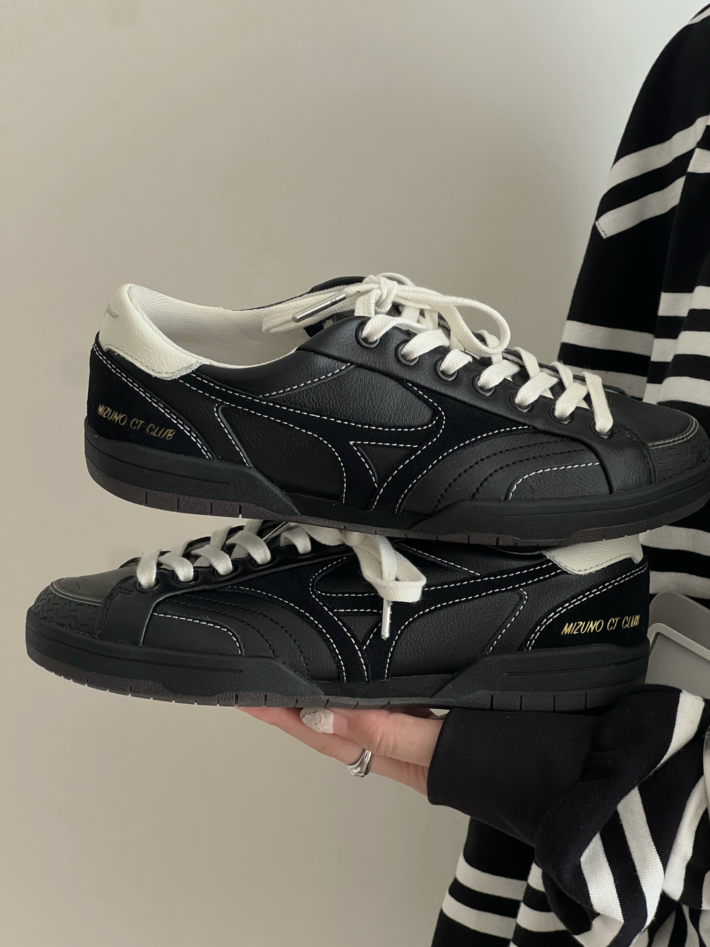 MIZUNO 美津濃 CT CLUB 全黑 黑武士 奶油白 皮革 外縫線 復古 板鞋 薄底鞋 D1GH261005/預購