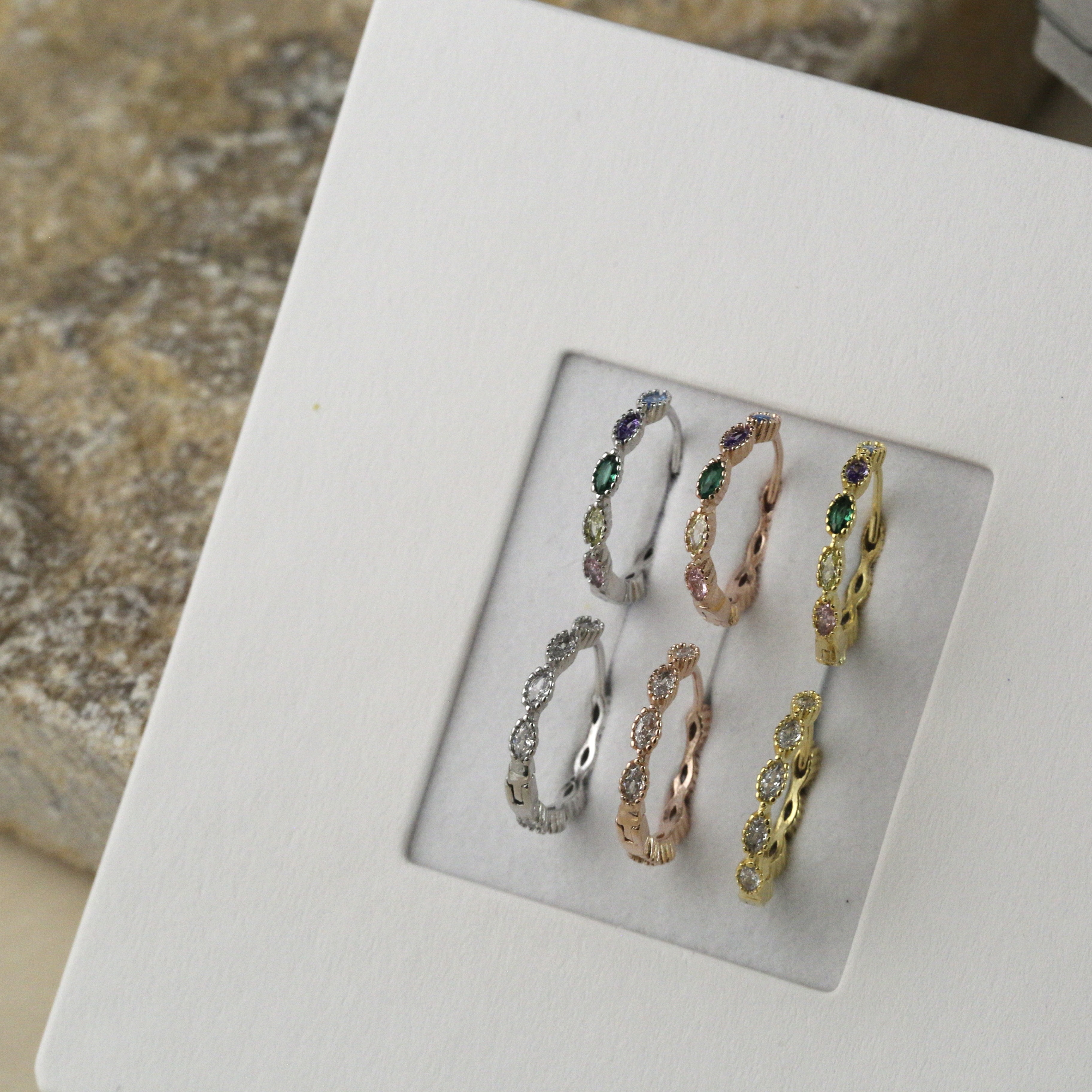 Sve23 (16mm(L)彩色鋯石圈環）