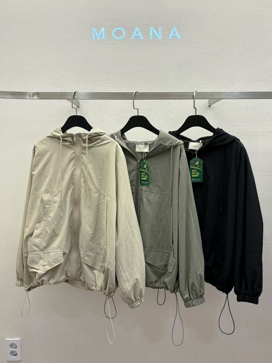 MK5018 抽繩連帽拉鍊風褸外套 *特價* (優惠碼同充值購物金不適用)