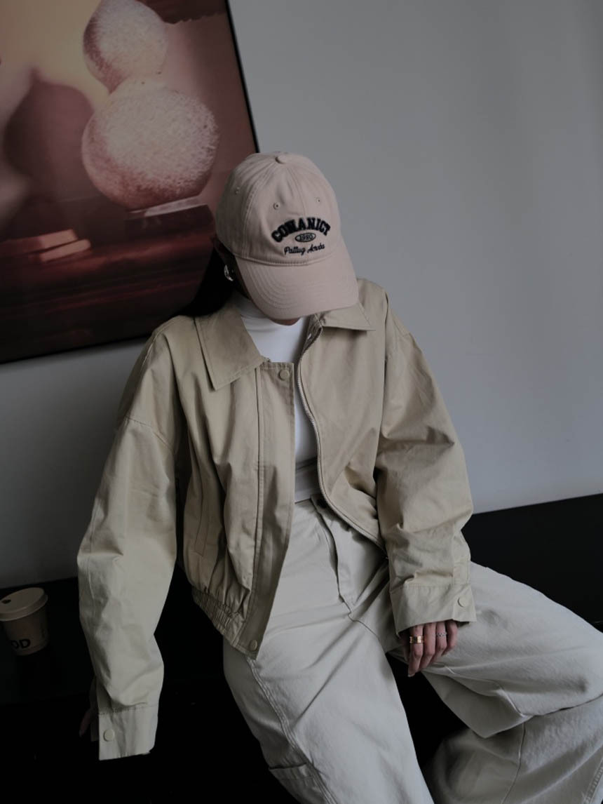 短版蓬袖翻領風衣小外套*2色