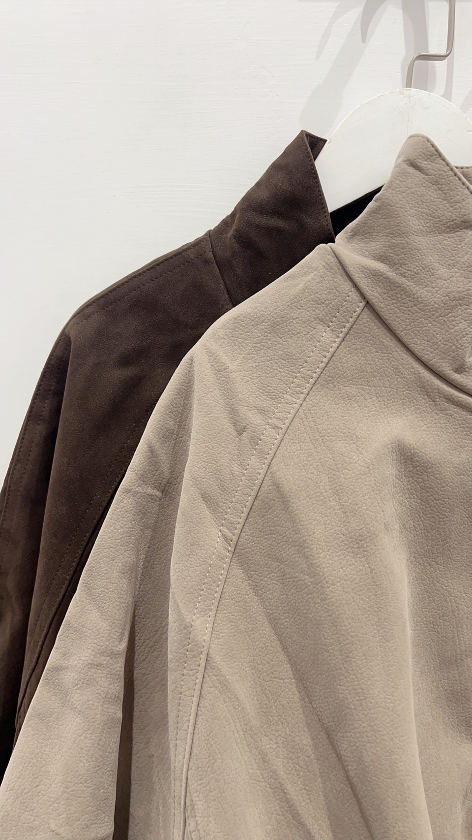 質感麂皮下鬆緊翻領外套