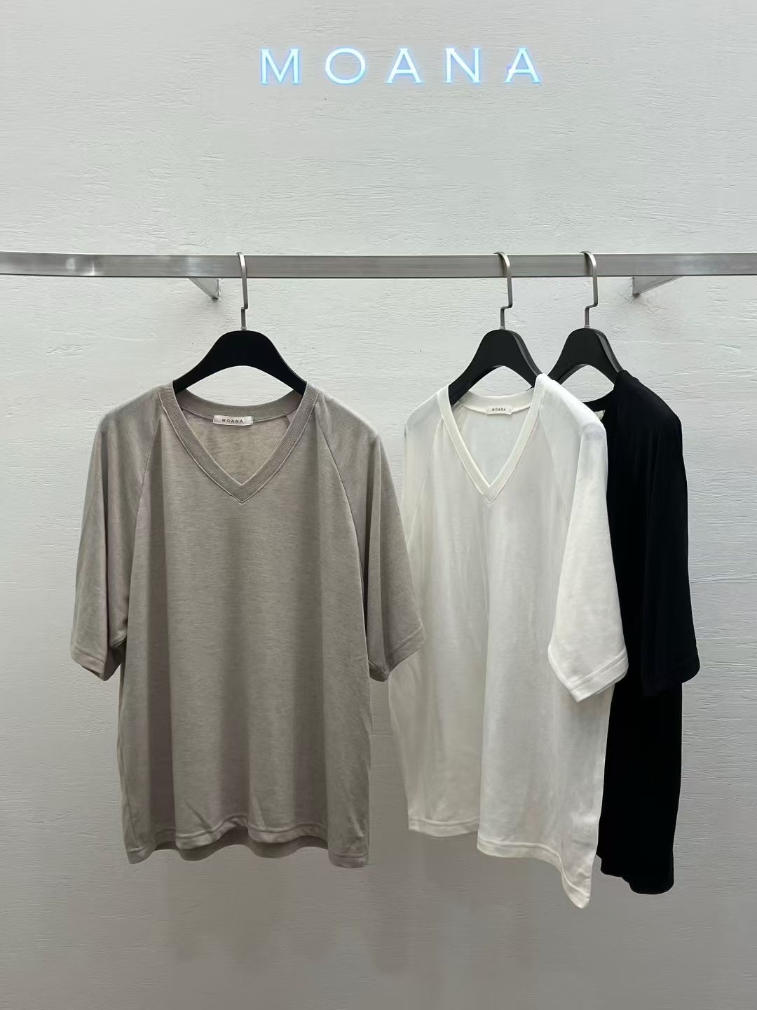 MK5029 V領中性休閒Tee