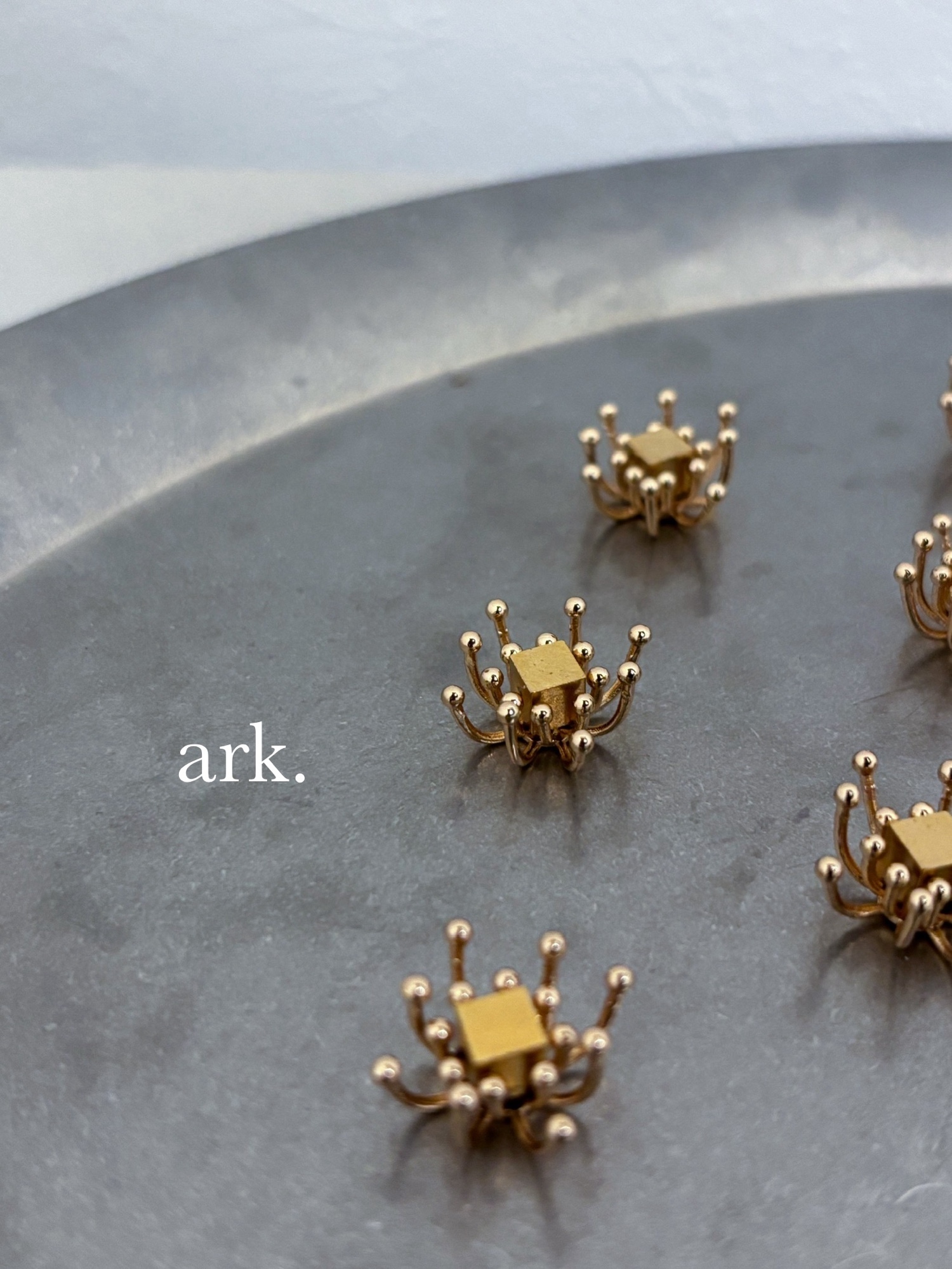 [ALL IS WELL.] ark. | 金色耳夾 | NO.51