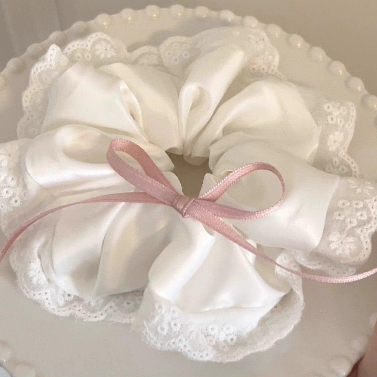 [3 FOR RM10] First Love White Pink Ribbon Scrunchies