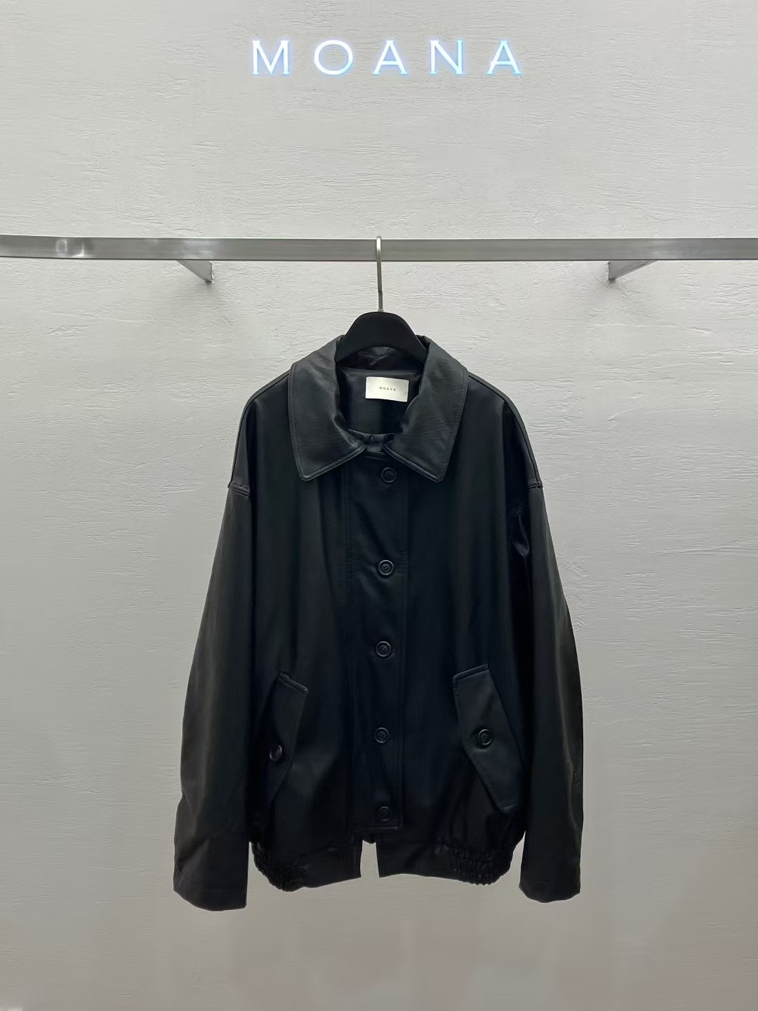 MK5041 黑色PU皮革大鈕扣寬鬆外套 *特價* (優惠碼同充值購物金不適用)