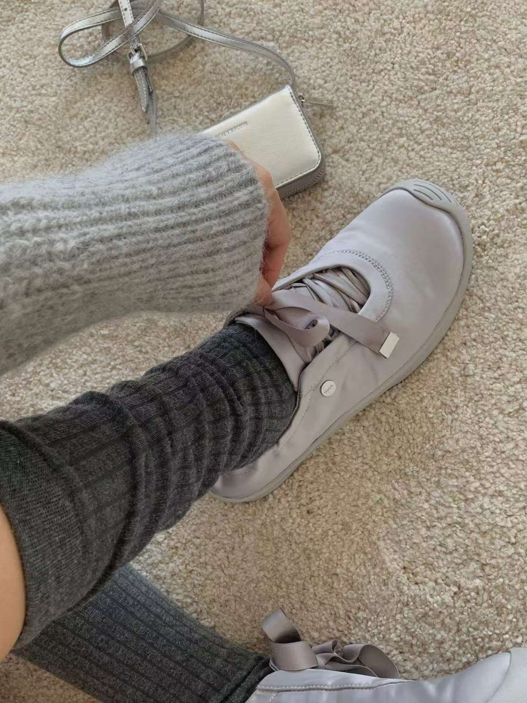 光澤感芭蕾風運動鞋