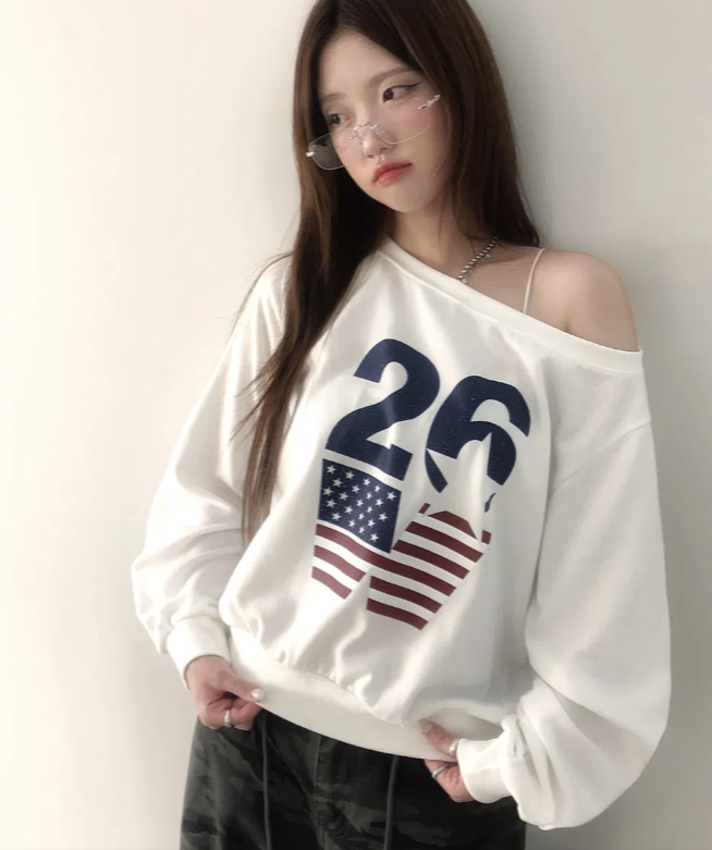 早秋預訂｜26星條旗露肩衛衣