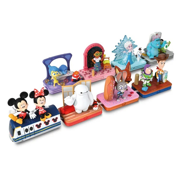 香港代購 ❘ 香港迪士尼樂園20周年 x 港鐵 迪士尼線列車 收藏卡 + 場景造型 公仔 擺飾品 全套 大套組