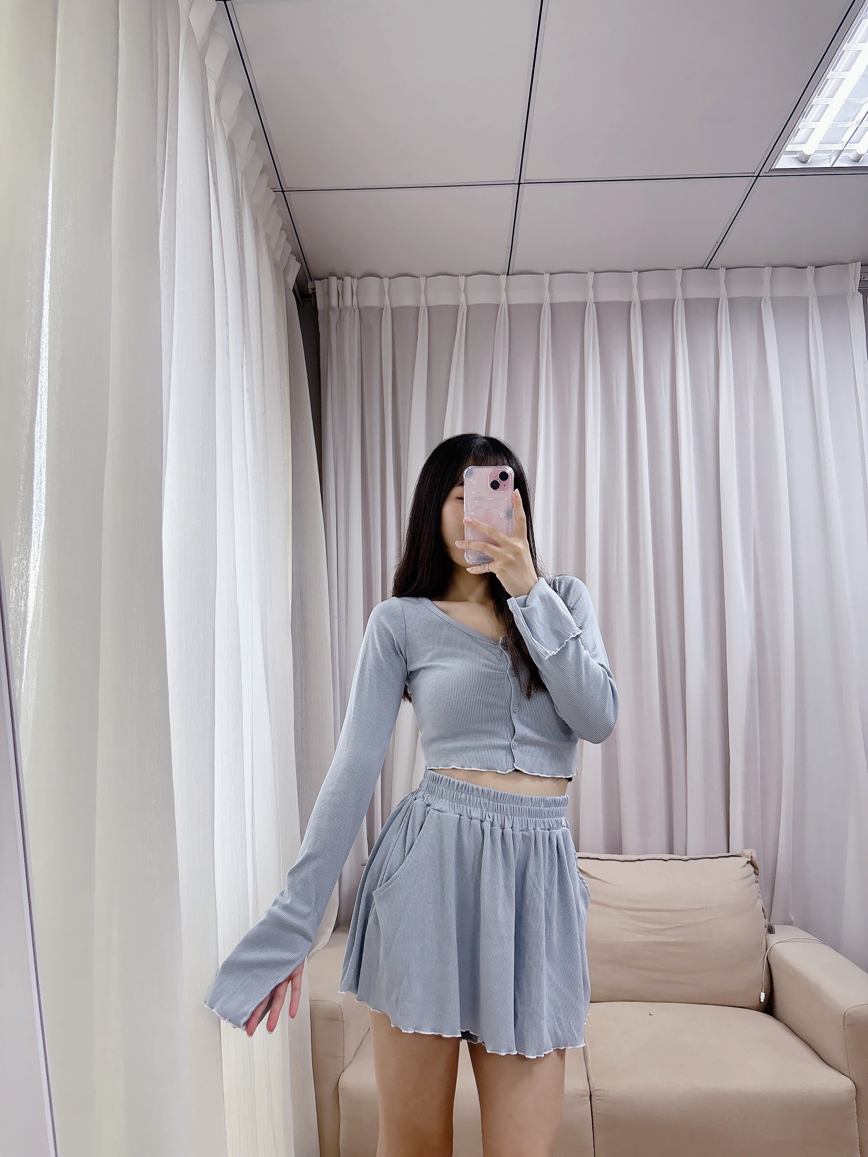 木耳邊小外套+短褲套裝