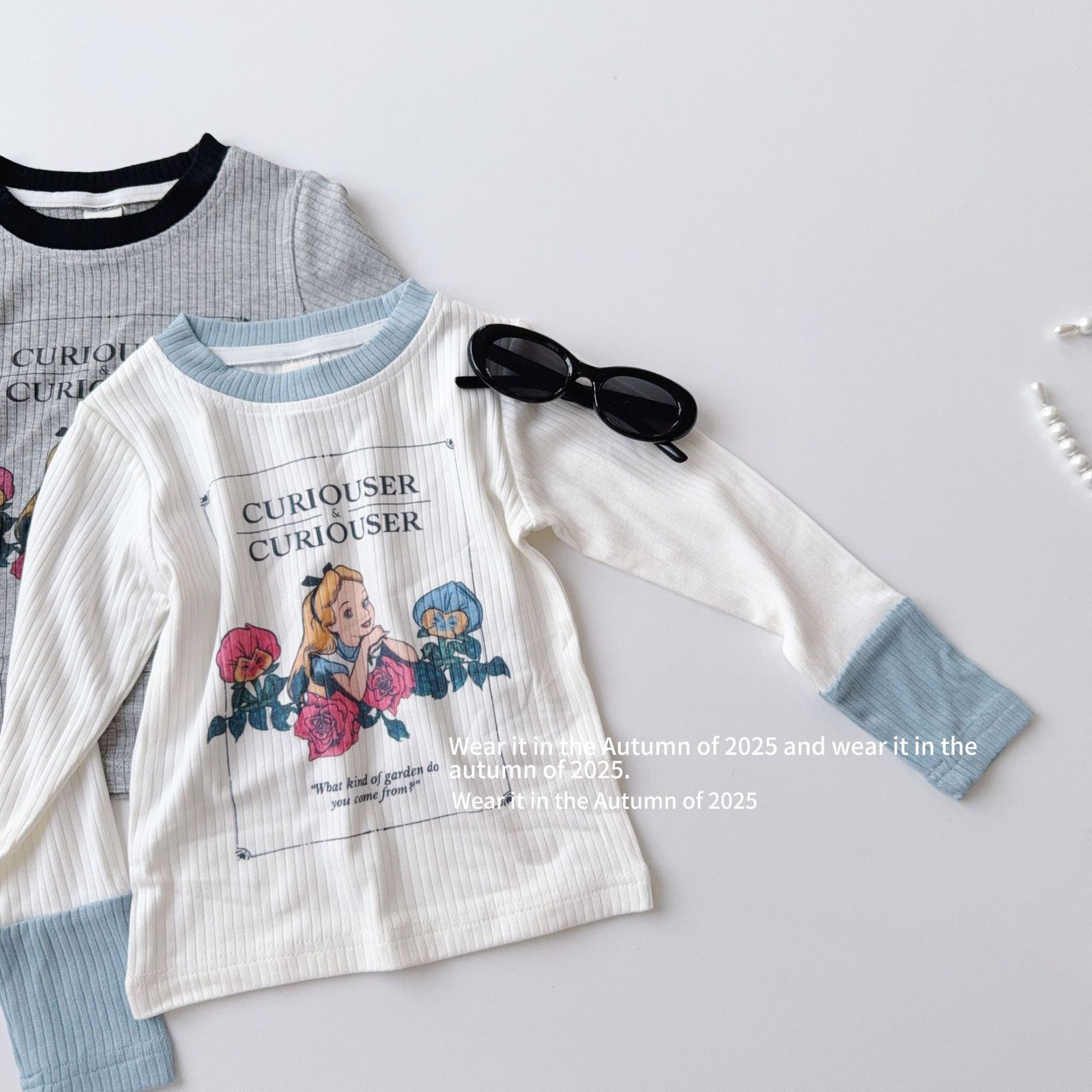 兩色童話世界上衣