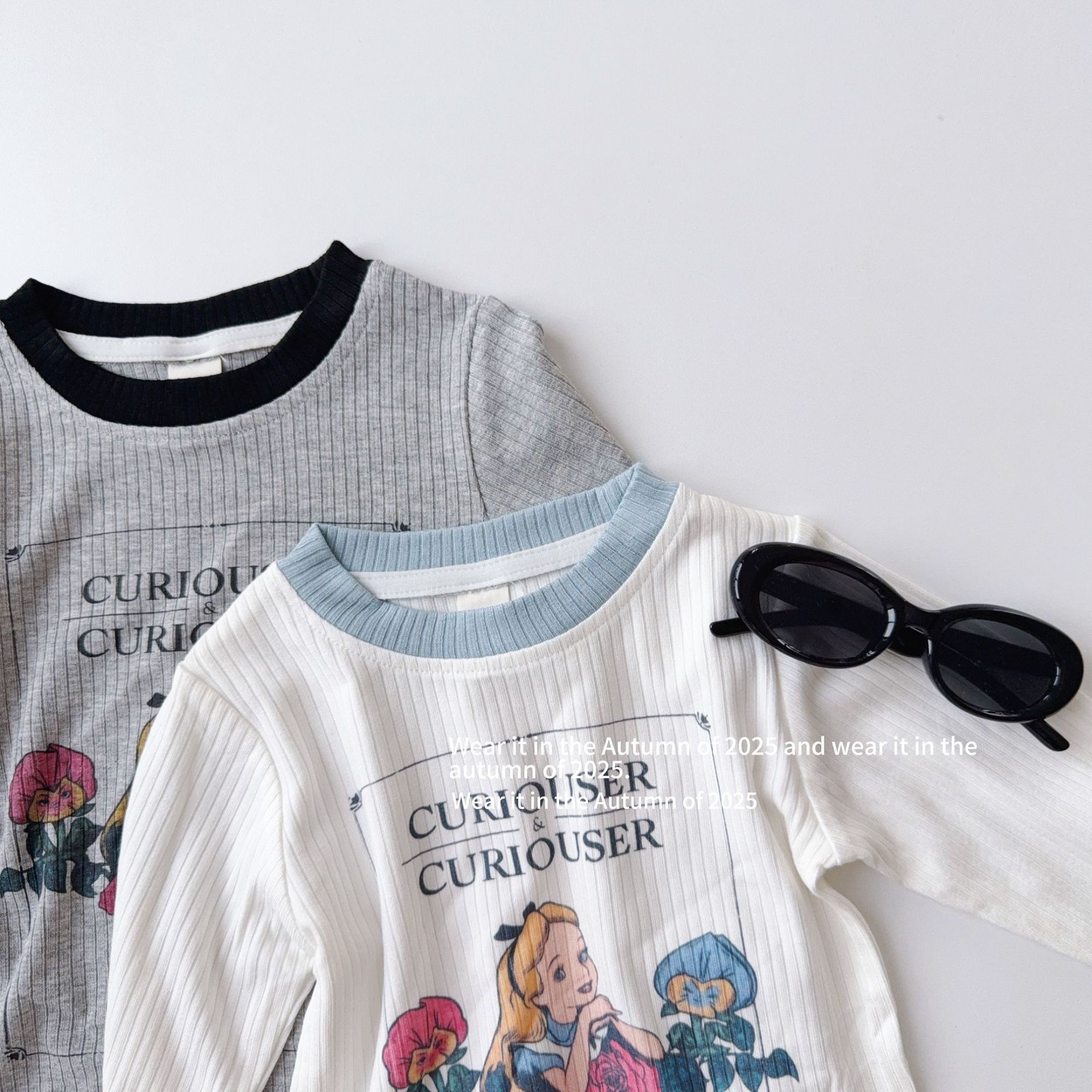 兩色童話世界上衣