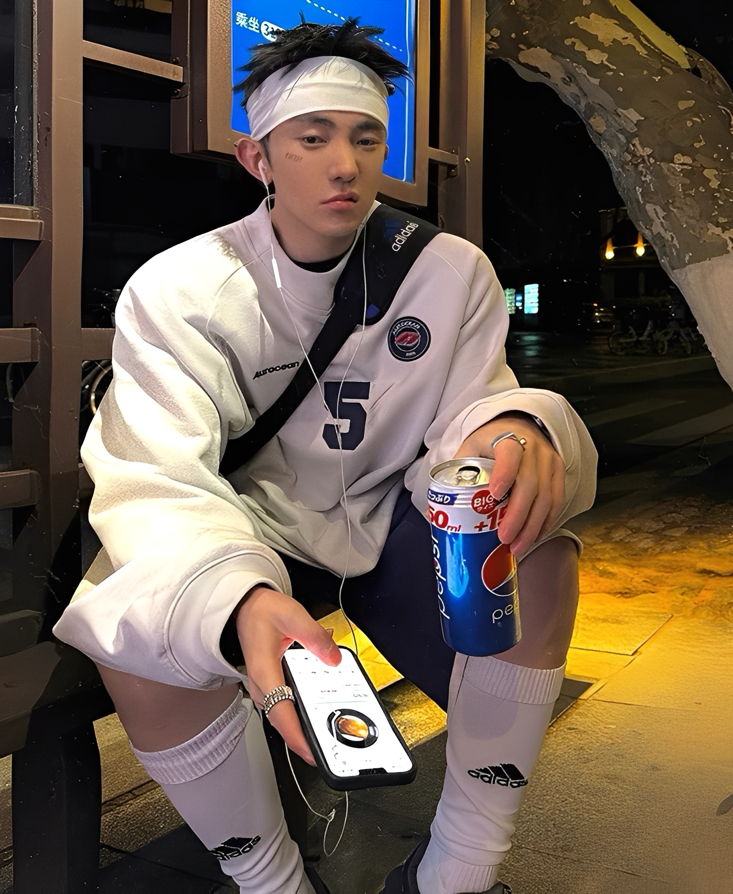 重磅 數字 設計 刺繡 寬鬆 長袖 大學T