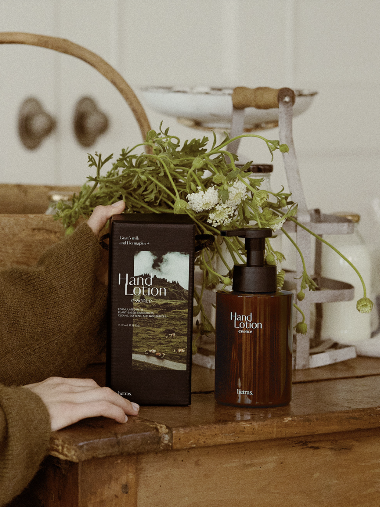 【直播】Hetras LL0922183 Perfume Essence Hand Lotion 山羊乳香氛護手乳 515ml