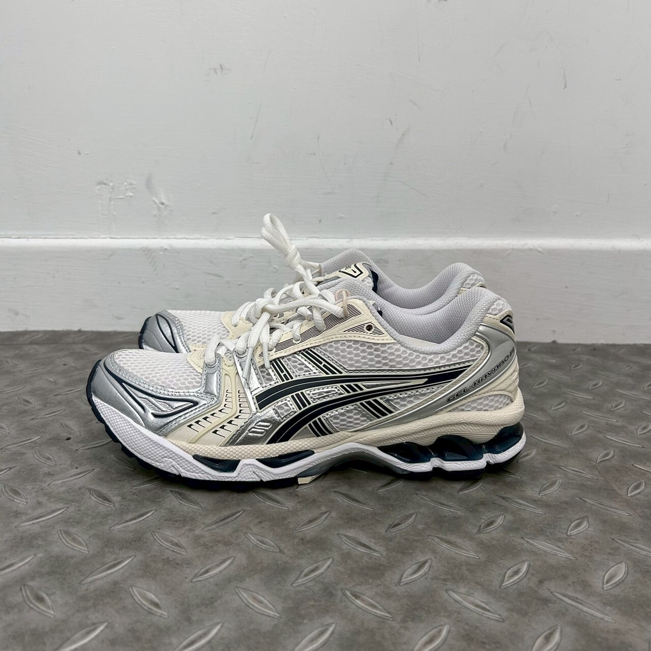 ASICS GEL-KAYANO 14 WHITE MIDNIGHT WMNS SIZE 25CM