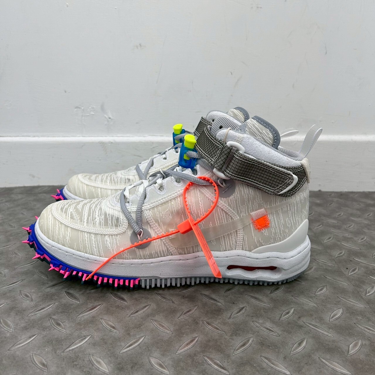 Off-White x Air Force 1 Mid 'White' SIZE 28CM