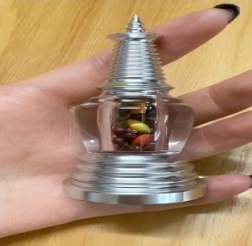 KKDU250709007 舍利塔  19公分, 钛钢 (甘露丸 法米, 僧衣, 琉璃珠, 藏 红花, 经文卷)