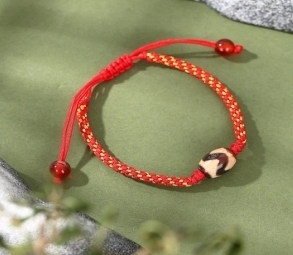 KKJHS23040653 玛瑙天珠宝宝手绳  主材质:玛瑙 規格:釣10mm