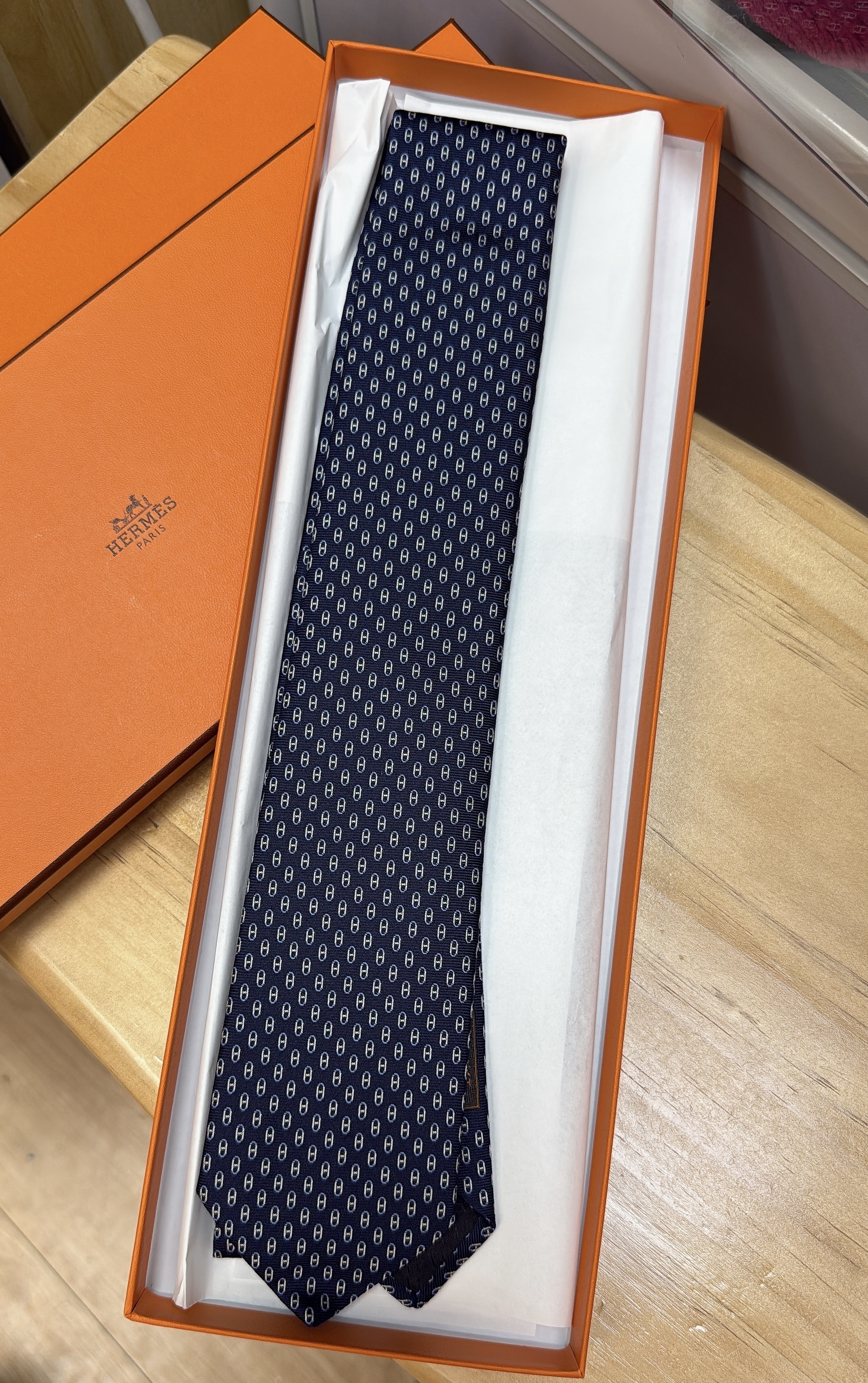 Hermes tie