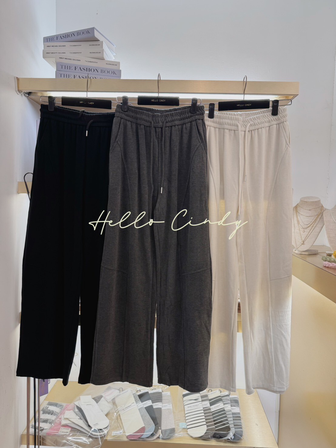 B09061-超顯瘦糯米軟綿綁帶彎刀棉褲