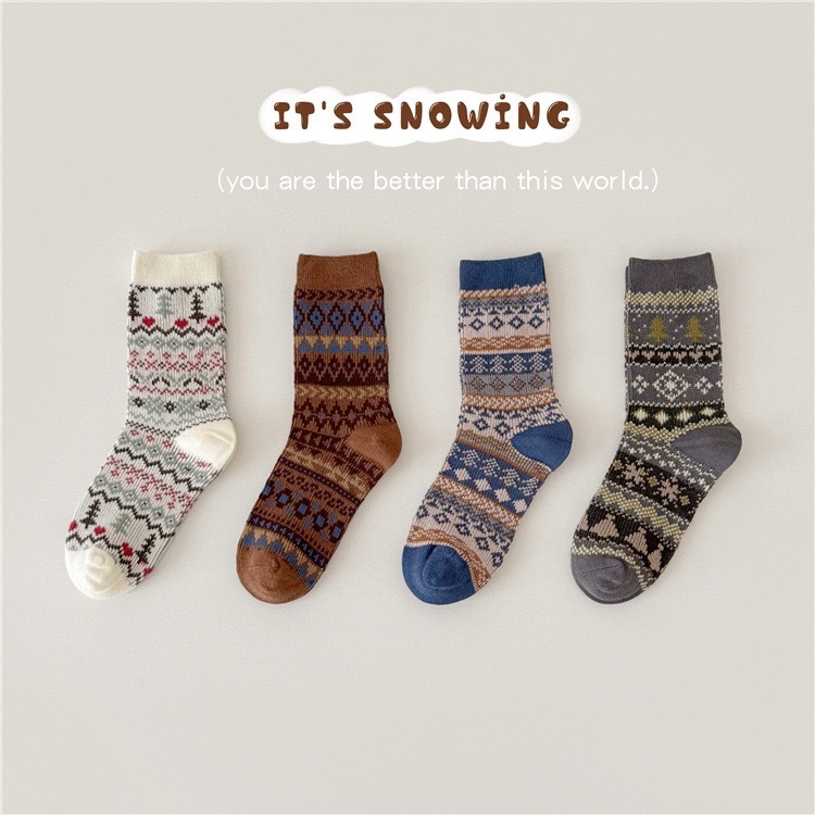 現貨｜M ( 3- 5 歲  ) ｜四色一組菱格襪꒱ ‧₊˚