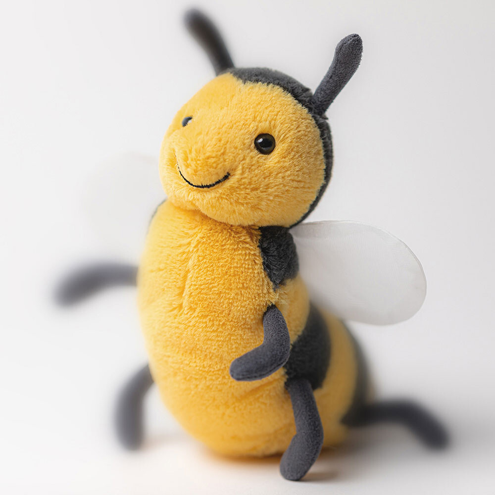 Jellycat Brynlee Bee