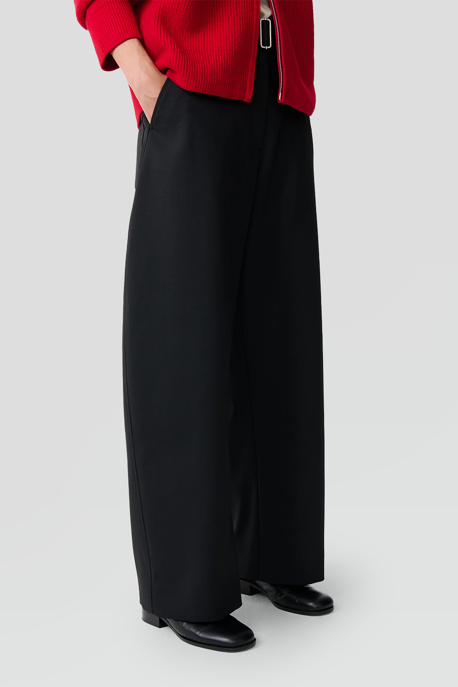 Studio Nicholson｜DORING 滑扣腰帶弧形褲管寬褲