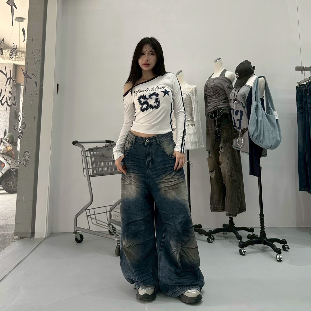 少女風93斜領邊條上衣