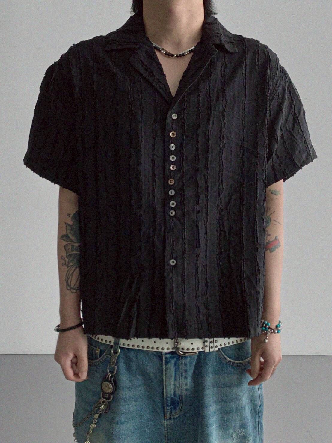 Uniq Damage 短袖襯衫