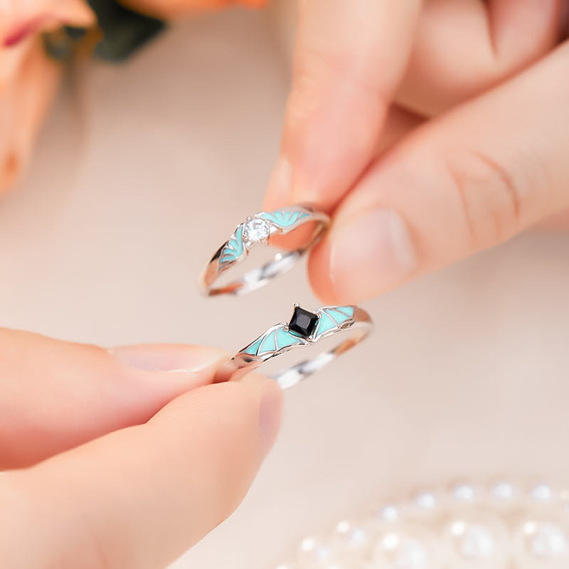 「公主和騎士」夜光情侶戒指💍 ｜S925純銀｜免費刻字✒️ ｜夜光對戒✨